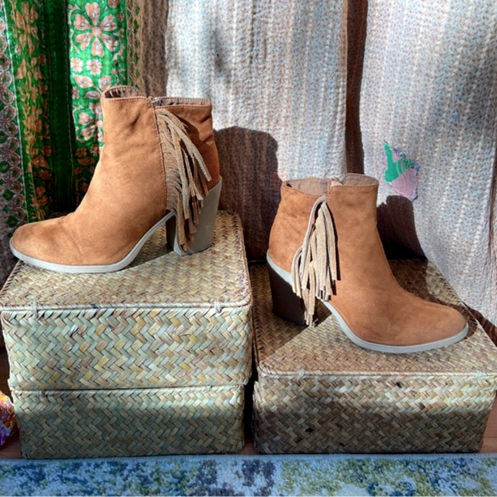 H&M Divided Suede Fringe Boots, Size 7